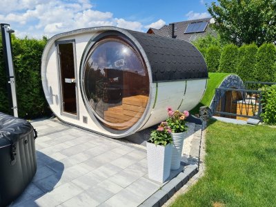 Oválná zahradní sauna